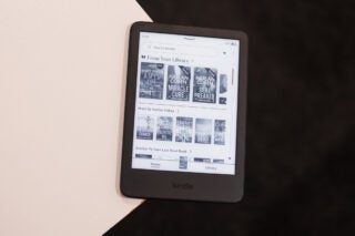 The Kindle 2022 on the homescreen